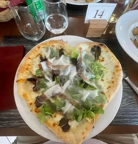 拉托雷塔酒店 3*